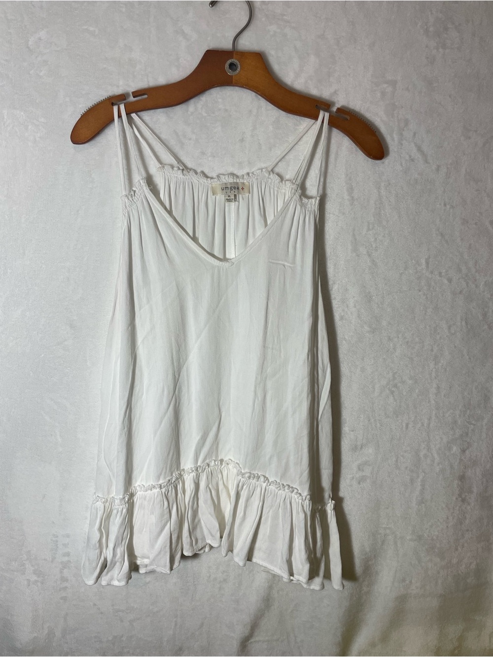 Umgee White Ruffle-Hem Spaghetti Strap Camisole